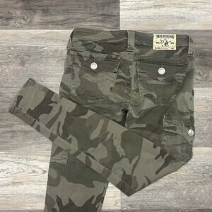 True Religion Woodland Camouflage Women 27x29 Ankle Zip Cargo Pants Skinny Jeans